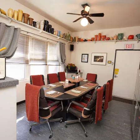 Ray's Bucktown Bed and Breakfast