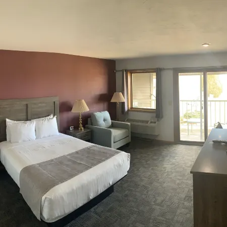 Cherry Hills Golf & Lodge