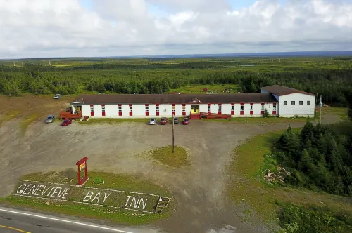 Genevieve Bay Inn Hotels in Plum Point
