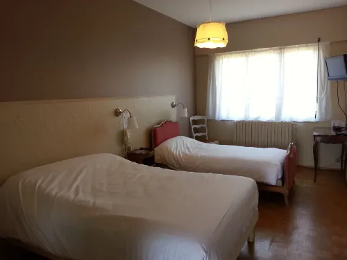 Logis l'Auberge du Gros Hotels in Flocourt