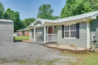 Guntersville Lake House Boat Ramp Access! - 3つ星
