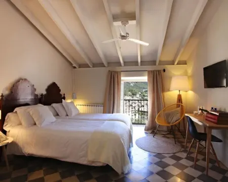 Ca's Papà Hotels in Valldemossa
