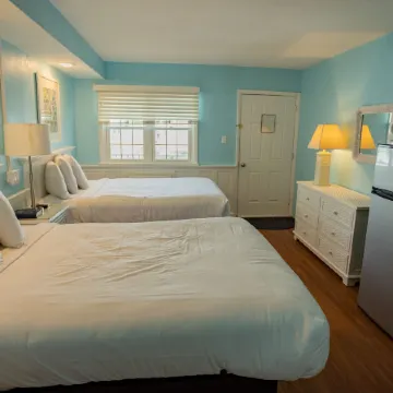 Saratoga Resort