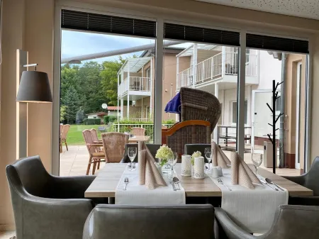 Hotel am Untersee Отели в г. Восточный Пригниц-Руппин