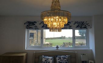 The Coach House & the Stables Yorkshire Peak District with and Without Hot Tub Options