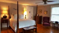 Hummingbird Inn - 3-Star