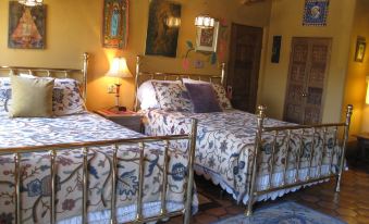 La Dona Luz Inn an Historic B&B