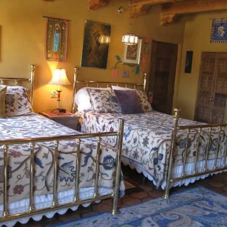 La Dona Luz Inn an Historic B&B