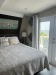 Sol-Mate - 3bdrm/3bath Bayside waterfront Oasis