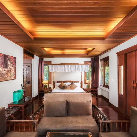 Khaolak Laguna Resort Отели рядом с достопримечательностью «Каолак-Бич»
