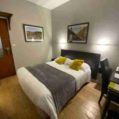 Logis Hôtel l'Hostellerie des Ducs Rooms