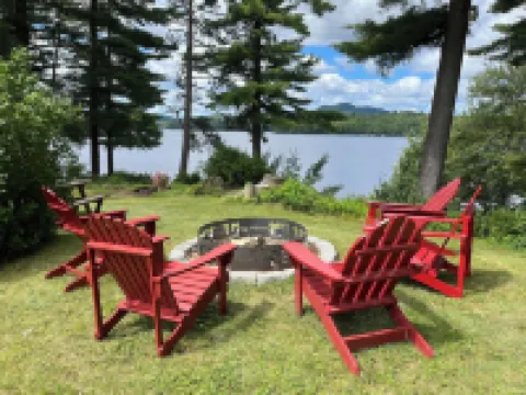 划槳者休息湖畔小屋和酒店 哈密爾頓縣酒店