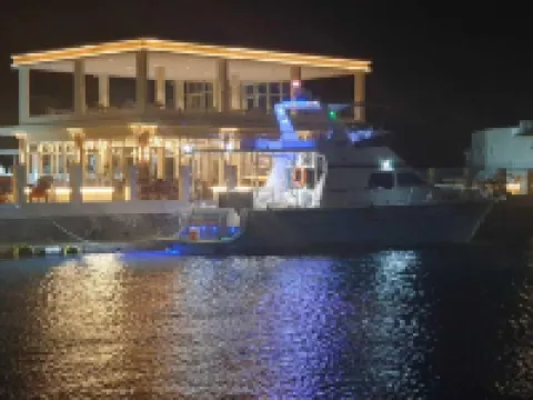 Dolphin Beach Resort Hoteles en Yanbu