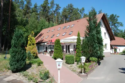 Hotel Haus Waldesruh Hotels in der Nähe von Naturcamping Malchow