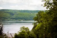 Hudson Manor Bed & Breakfast - 3-Star