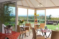 Hôtel le Kolibri Hotels in Tournus