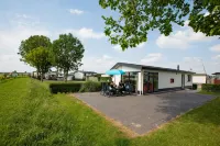 TopParken – Recreatiepark Het Esmeer Hotels in Gorinchem