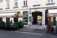 Tesla Boutique Apartments & Rooms Hotels in Gornji Grad
