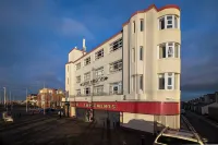 Granada Apartments Queens Mansions Hotels in Fleetwood