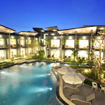 Paeva Hotel Resort Hotels near Wat Sriwaree Noi