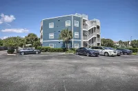 St Augustine Condo w/ Pool Access, Walk to Beach! - Wifi