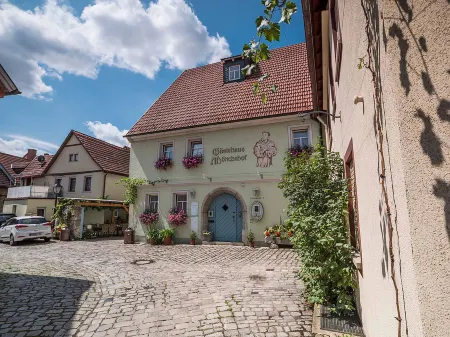 Gästehaus Mönchshof Отели в г. Гаукёнигсхофен