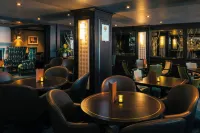 Chateau Victoria Hotel & Suites - Bữa sáng