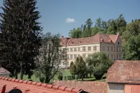 Landhotel Freitag - homestay