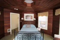 Alexander's Lodge Hotels in Ashford