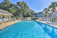 Resort-Style Condo in St Simons ~ 1 Mi to Pier! - 비치