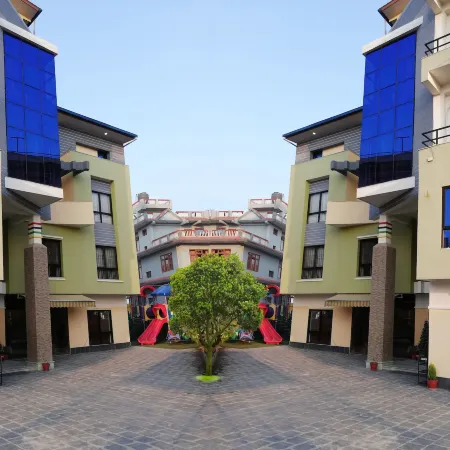 Hotel Awana
