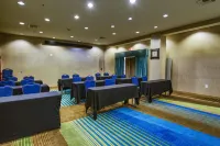 Comfort Suites Waco North - Near University Area Hotels in Bellmead