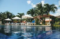 Aman Gati Hotel & Resort Lakey Peak Sumbawa Indonesia - Pemandangan Pantai