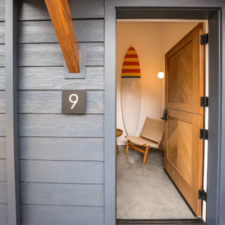 Surf Lodge