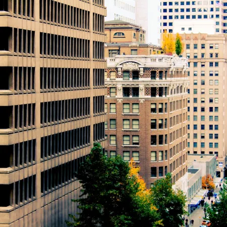 Executive Hotel Pacific