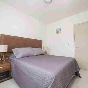 Cozy 2-Bedroom Retreat with Pool Access Rooms