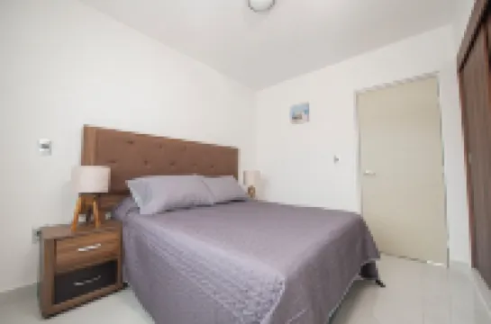 Cozy 2-Bedroom Retreat with Pool Access