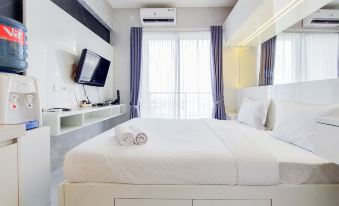 Simply and Restful Studio Apartment at Sky House BSD