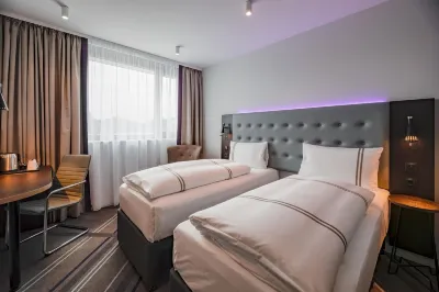 Premier Inn Karlsruhe City am Wasserturm Hotel dekat Badisches Staatstheater Karlsruhe