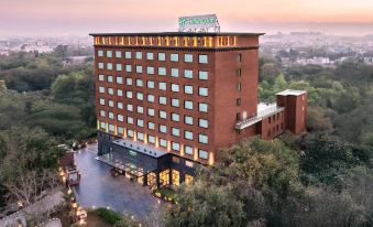 Holiday Inn GURGAON NH8 by IHG