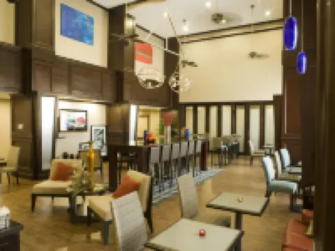 Hampton Inn & Suites Mount Pleasant Hotels in Mount Pleasant