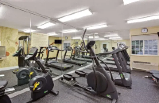 Suburban Studios Charlotte - Executive Park