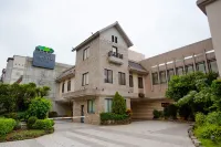 高雄麗馨精品汽車旅館 鳳山住宿飯店