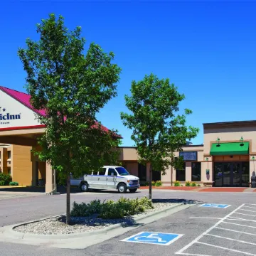 AmericInn by Wyndham Watertown