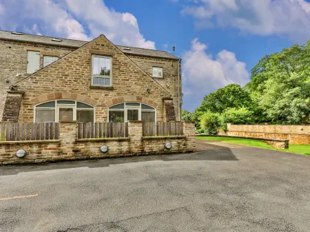 Victory Mill - Apartment Five