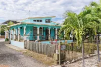 Spacious house in Cabo Rojo, inground Pool, Outdoor Terrace, AC, WIFI and more!