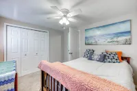 Cozy Jacksonville Home ~ 12 Mi to Downtown!