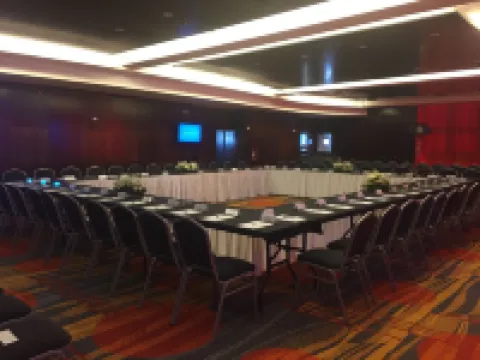 雷恩特雷大酒店 馬德林港酒店