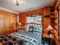 Gorgeous Log Cabin with Hot Tub & Theater near Snowmobile & SXS Trails & Lakes!