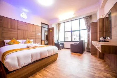 Hotel Ace Отели в г. 